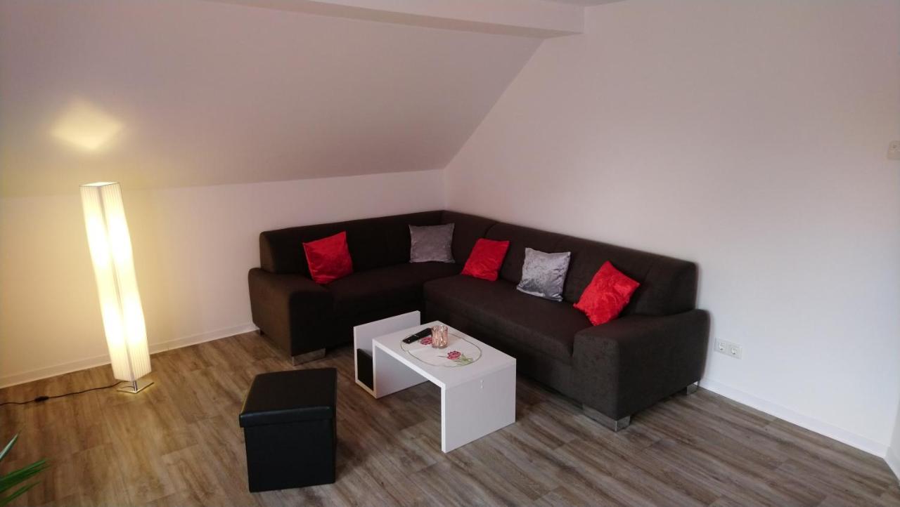 Haus Waldidyll Apartment Lauta Exterior foto