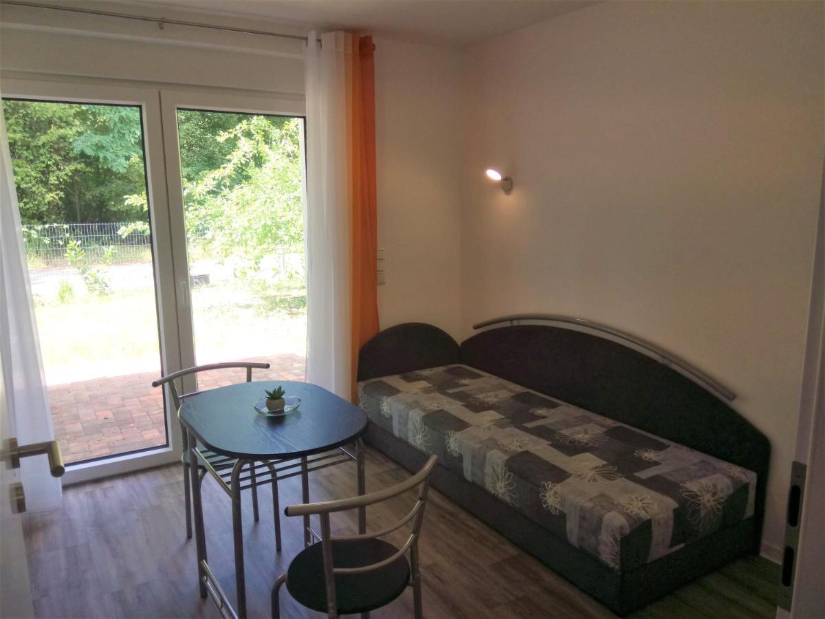 Haus Waldidyll Apartment Lauta Exterior foto
